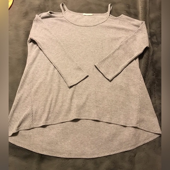Entro grey cold shoulder 3/4 sleeve shirt L - Picture 1 of 5